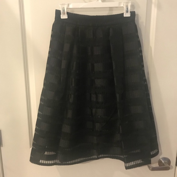 Forever 21 Dresses & Skirts - Knee length black skirt!